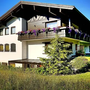 Bachblick Übersee